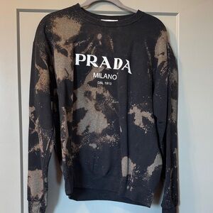 Prada Women's Black and Tan Sweatshirt